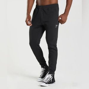 Gymshark React Joggers Slim Fit in Black - Large
